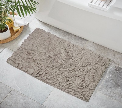 Bell Flower Collection Cotton Floral Pattern Tufted Bath Rug - Home Weavers