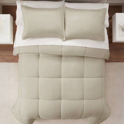 Simply Clean Comforter Set - Serta