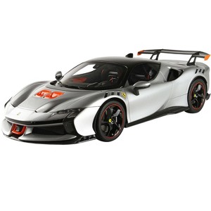 Ferrari SF90 XX Stradale Bianco Artico/Artic White with Black Top with DISPLAY CASE Ltd Ed to 320 pieces 1/18 Model Car by BBR - 1 of 4