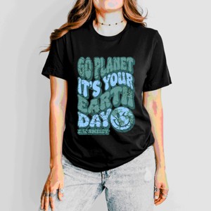 Simply Sage Market S.W.Smiley Go Planet It's Your Earth Day Short Sleeve Tee - 1 of 4