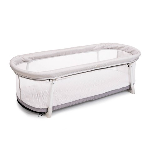 Cradle comfort in every cuddle! Meet your baby's new favorite spot