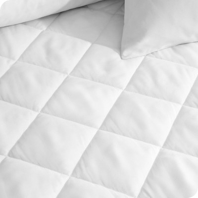 Twin White Waterproof Quilted Down Alternative Mattress Pad