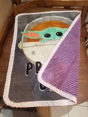 Disney Baby Yoda BLANKET 43.5 x 55 Fleece Throw Star Wars