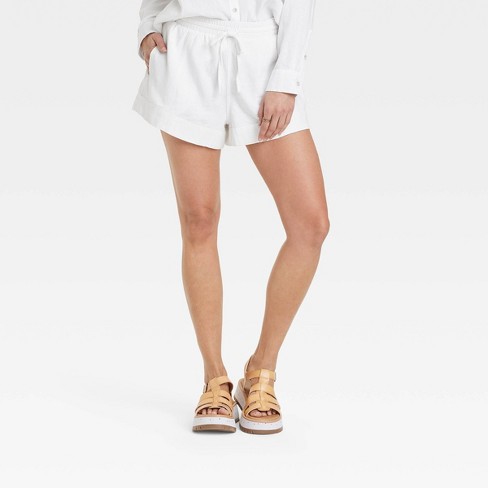 Women's High-Rise Linen Pull-On Shorts - Universal Thread™ - image 1 of 3