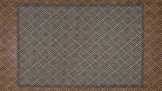 Como Linz Geometric Loomed Accent Rug - Momeni, 2 of 10, play video