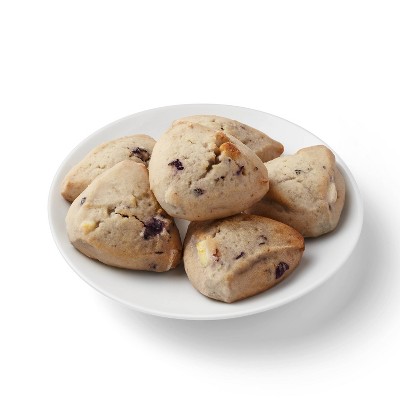 Blueberry White Chocolate Chunk Mini Scones - 10.25oz - Favorite Day™