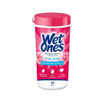 wet hand wipes