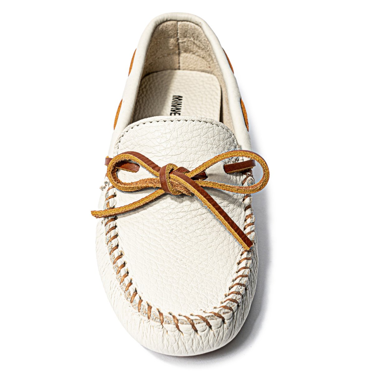 Женские туфли Minnetonka Women's Classic Driver Leather Loafers 694 Off White - 7 — фото 3