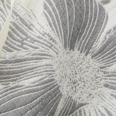 floral pattern grey