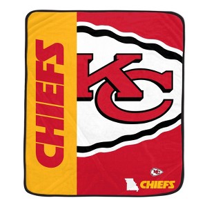NFL Kansas City Chiefs Ultra Soft Tailgate Throw Blanket - 1 of 2