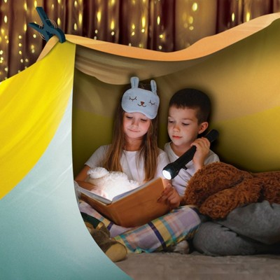 Condition photo showing New/Like New for playtopia fort building tent kit: kids play frame for outdoor fun