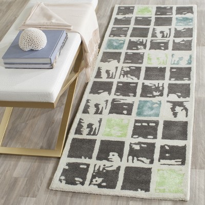 Handmade Gray Wool Rectangular Tufted Area Rug