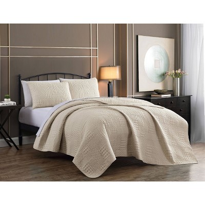 Queen 3pc Yardley Embossed Quilt Set Ivory - Geneva Home Fashion