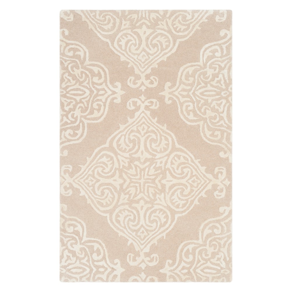 2'x3' Medallion Tufted Accent Rug Beige/Ivory - Safavieh