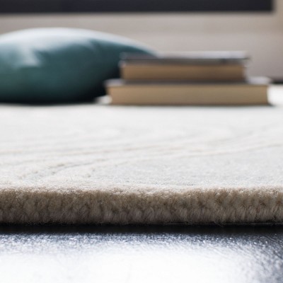 Chatham Gray and Ivory Hand-Tufted Wool Area Rug