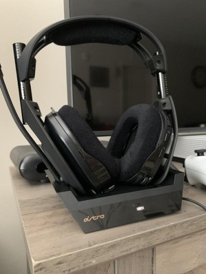 Astro Gaming A50 Wireless Dolby Atmos Over-the-Ear Gaming Headset for Xbox  Series XS, Xbox One, and PC with Base Station Black With Cleaning kit Bolt  Axtion Bundle Like New 