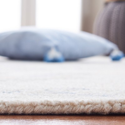 Ivory Elegance Hand-Tufted Wool Rectangular Area Rug, 4' x 6'