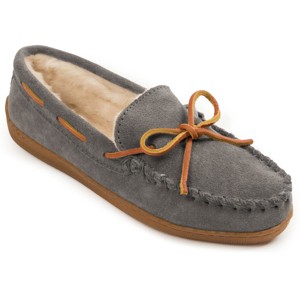 Minnetonka Women's Pile Lined Hardsole Moccasin Slipper - 1 of 4