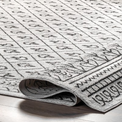 Easy-Care Reversible Gray Synthetic Area Rug, 4' x 6'