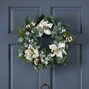 DOMETOUR 21.75 Inch Artificial Christmas Wreath, Leaves and Magnolia Wreath for Front Door Home Christmas Decor Indoor Outdoor - 1 of 4