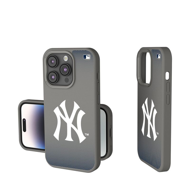 Keyscaper New York Yankees Linen Soft Touch Phone Case, 1 of 8