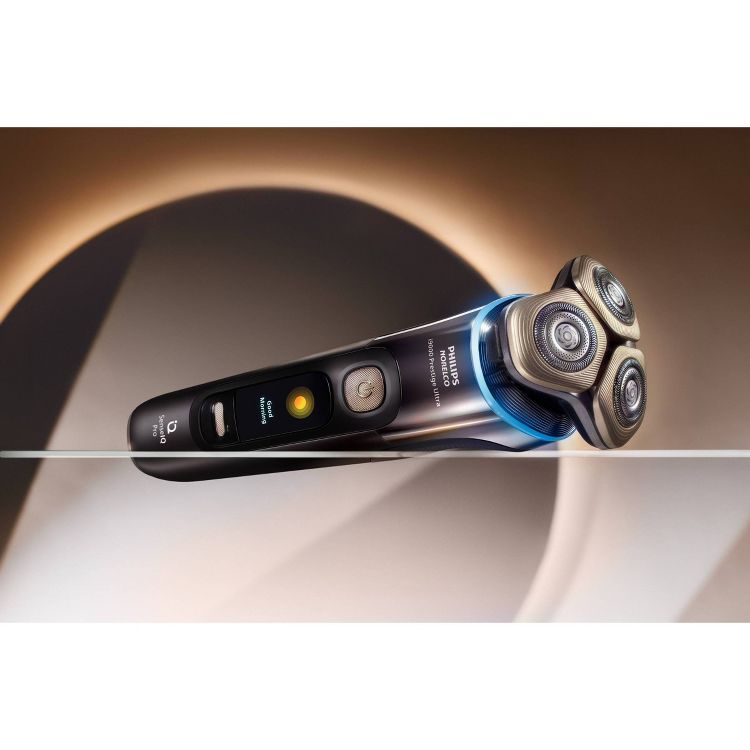 Philips Norelco Prestige Ultra i9000 Electric Shaver, 3 of 9