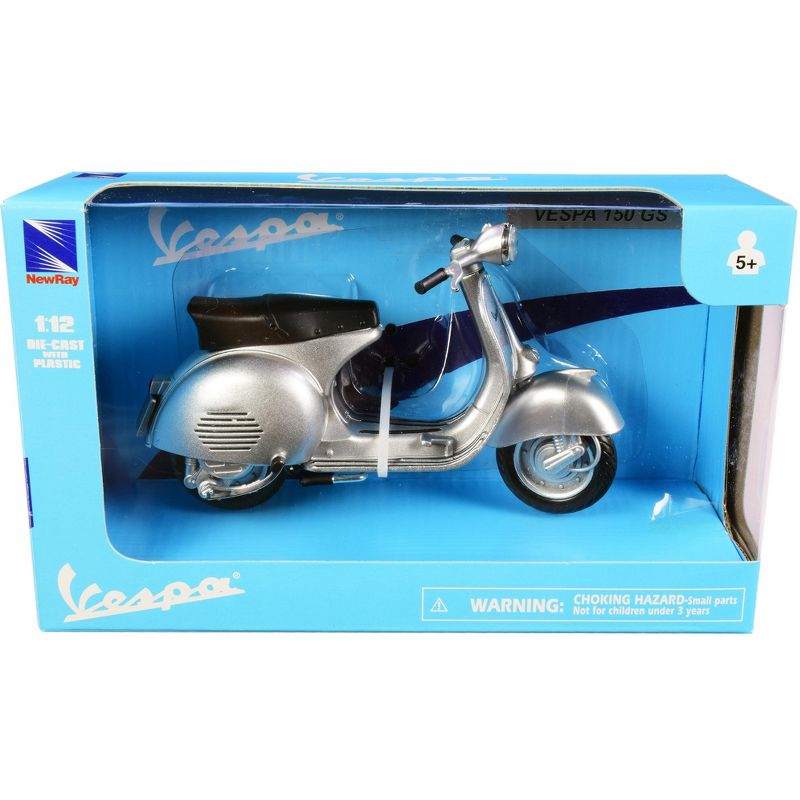 Vespa 150 GS Silver Metallic 1/12 Diecast Motorcycle Model by New Ray, 3 of 4