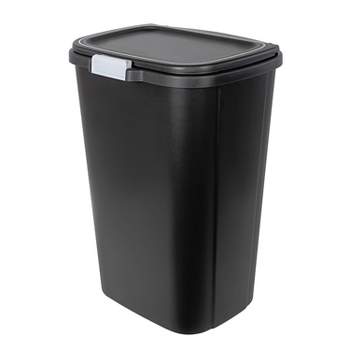 Hefty Step-On Gunmetal 13-Gallon Waste Can with Soft Close Lid