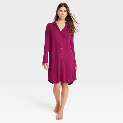 Image of Women's Perfectly Cozy Notch Collar NightGown - Stars Above™ Burgundy M