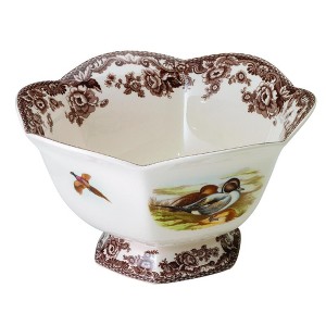 Spode Woodland Hexagonal Footed Bowl, Fine Earthenware Serveware Featuring Lapwing & Pintail Bird Motifs, Country-Inspired Display Accent - 1 of 3