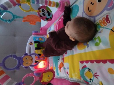 Piano play mat sales target