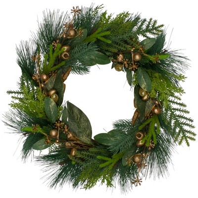 Northlight Leaves, Berry and Cedar Artificial Christmas Wreath - 20-Inch, Unlit