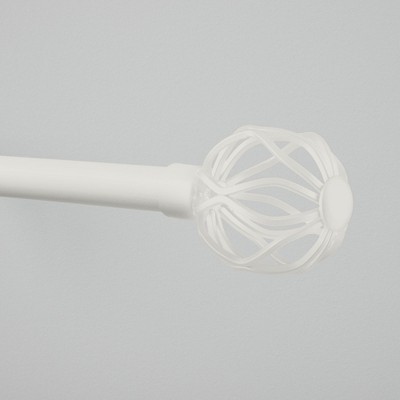 White Iron Adjustable Curtain Rod with Ball Finials