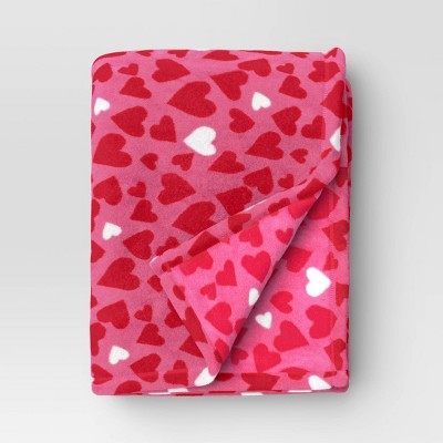 Recycled Printed Plush Throw Paper Cut Heart Red - Room Essentials™