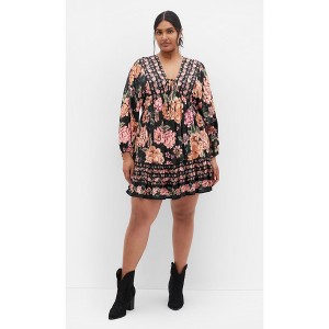 Women's Plus Size Devine Mini Border Dress - black | CITY CHIC - 1 of 4