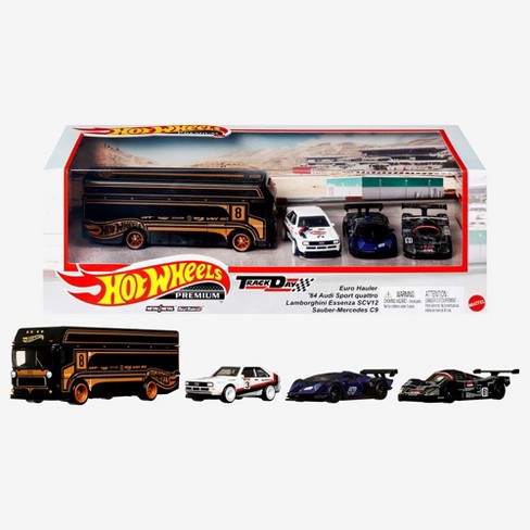 Factory Hot wheels diorama