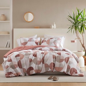 3Pcs Geometric Print Comforter Set, Premium Touch Contemporary Style All Season Bedding Set with Matching Shams - 1 of 4