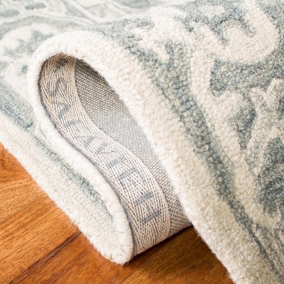 Handmade Gray and Light Gray Wool Tufted Accent Rug 2' x 3'