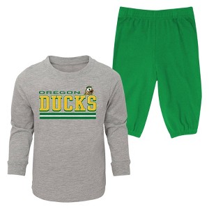 NCAA Oregon Ducks Toddler Boys' 2pc Long Sleeve T-Shirt & Pants Set - 1 of 3