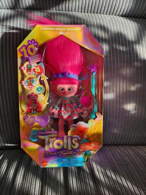 Dreamworks Trolls Band Together Trendsettin Trio Fashion Dolls With Queen  Poppy Spruce Bruce & Floyd : Target