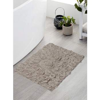 Bell Flower Collection Cotton Floral Pattern Tufted Bath Rug - Home Weavers