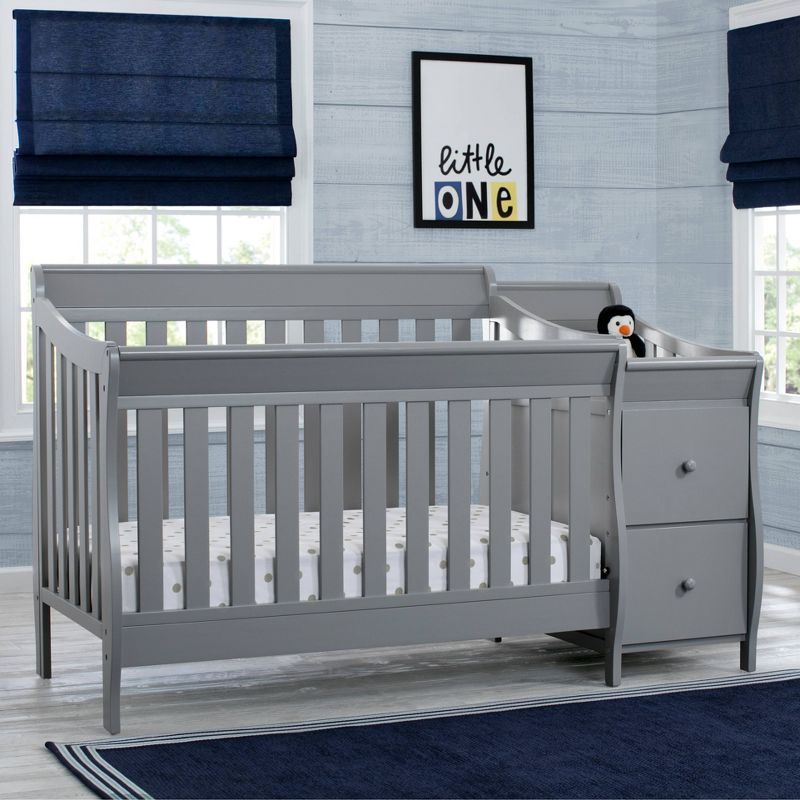 Delta Children Bentley Convertible Baby Crib and Changer, 3 of 11