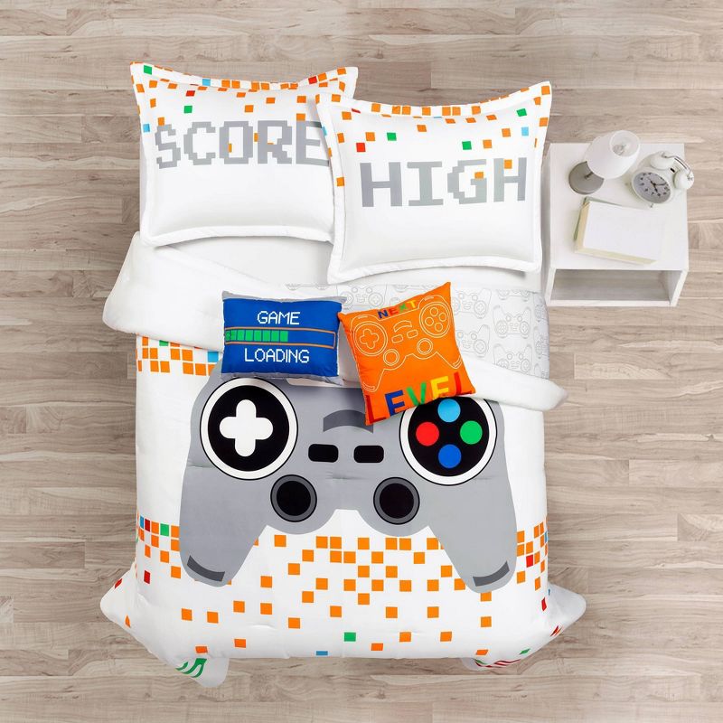 Video Games Reversible Oversized Kids' Comforter Bedding Set - Lush Décor, 3 of 9