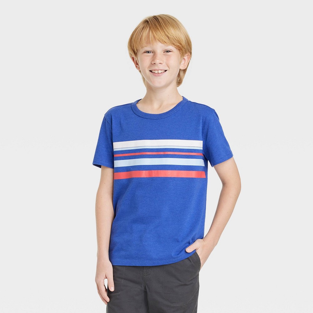 Boys' Short Sleeve Chest Striped T-Shirt - Cat & Jack™ Blue M