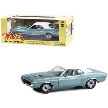 1:18 1970 Dodge Challenger R/T - Go Mango with White Stripes and Dog Dish  Wheels - Town and Country Toys