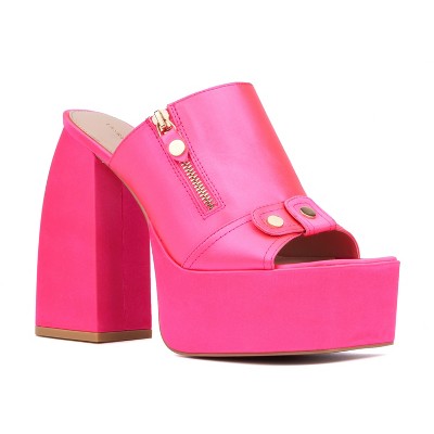 Fashion To Figure Women's Icelynn Platform Heel Slide - Wide Width