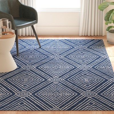 Ivory and Navy Diamond Pattern Hand-Tufted Wool Rug, 8' x 10'