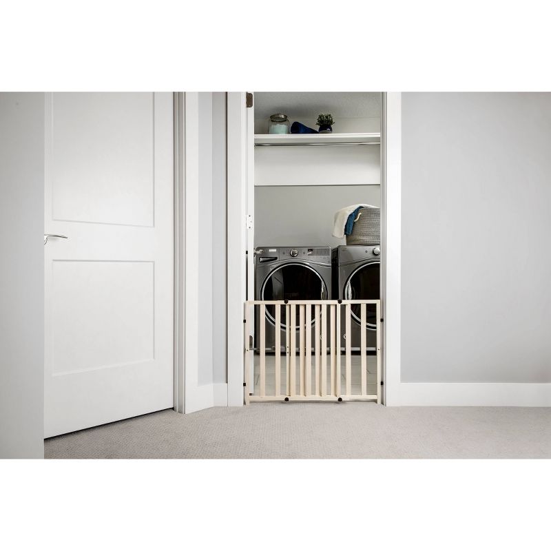 Regalo Wooden Expandable Safety Gate, 4 of 12