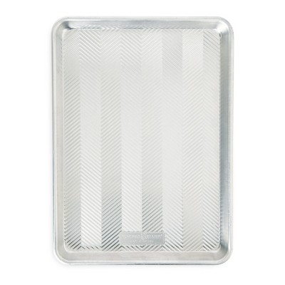 Nordic Ware Prism Half Sheet Pan