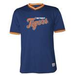 MLB Detroit Tigers Men's Short Sleeve V-Neck Jersey